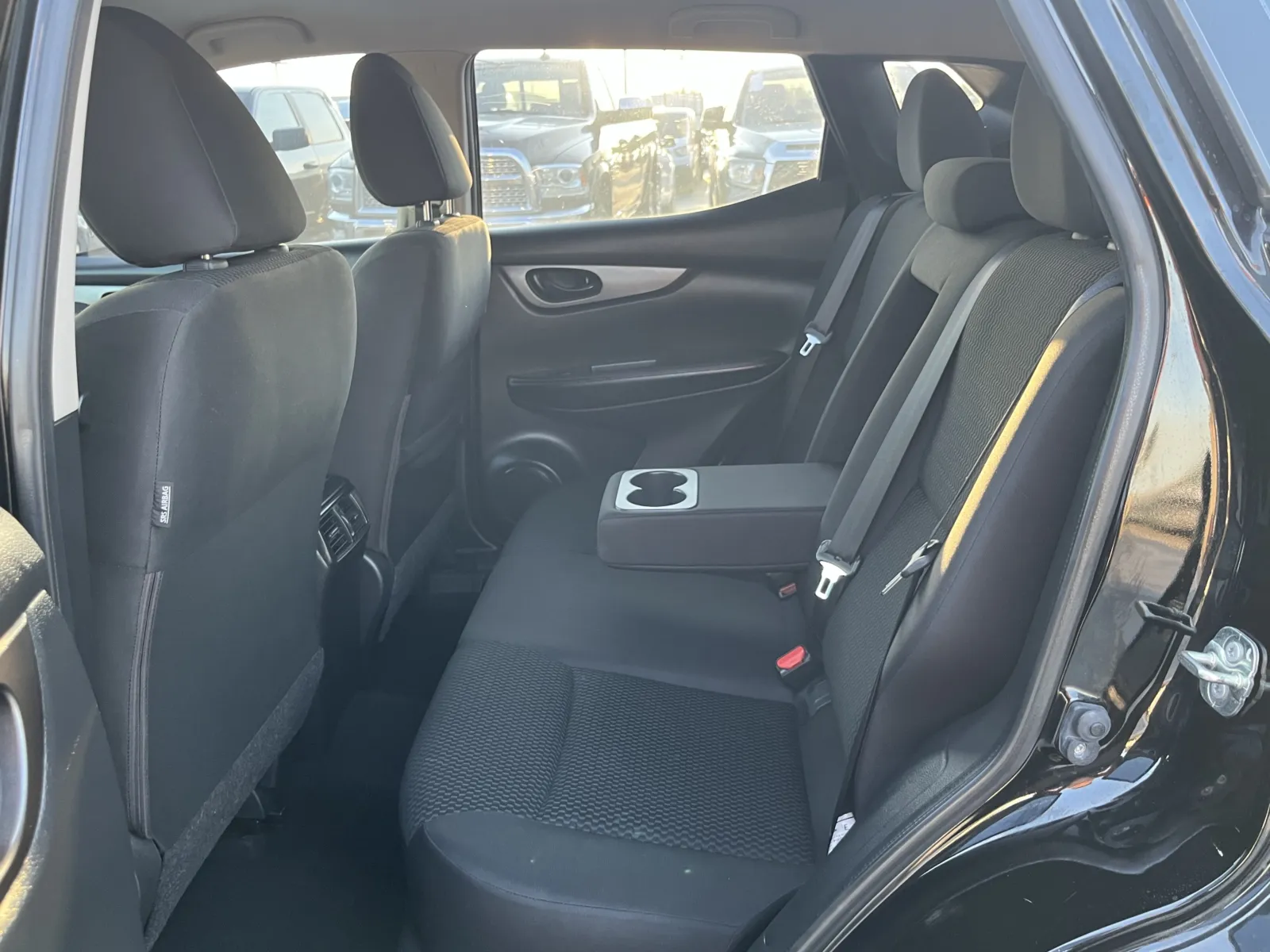 Nissan Rogue Sport photo 27