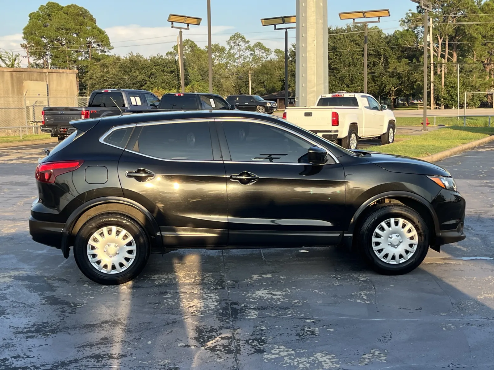 Nissan Rogue Sport photo 11