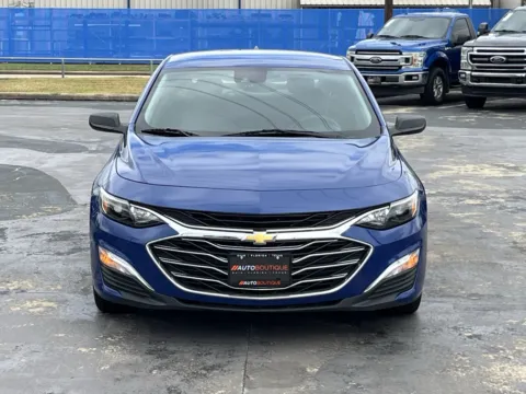 More photos of 2023 Chevrolet Malibu LS at Auto Boutique Texas, TX