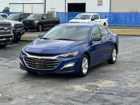 Photos of 2023 Chevrolet Malibu LS for sale in Alvin, TX at Auto Boutique Texas