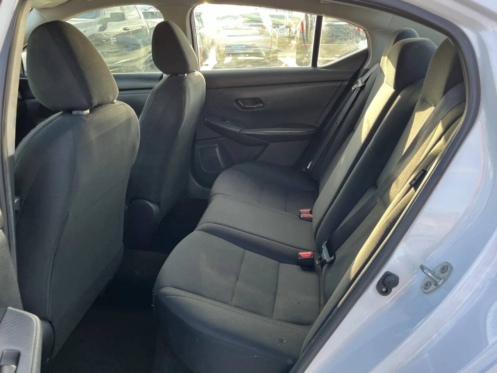 Nissan Sentra photo 25