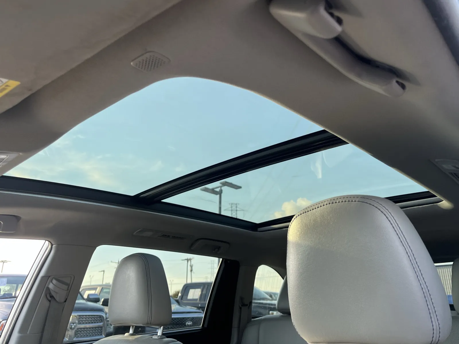 Toyota Highlander photo 7