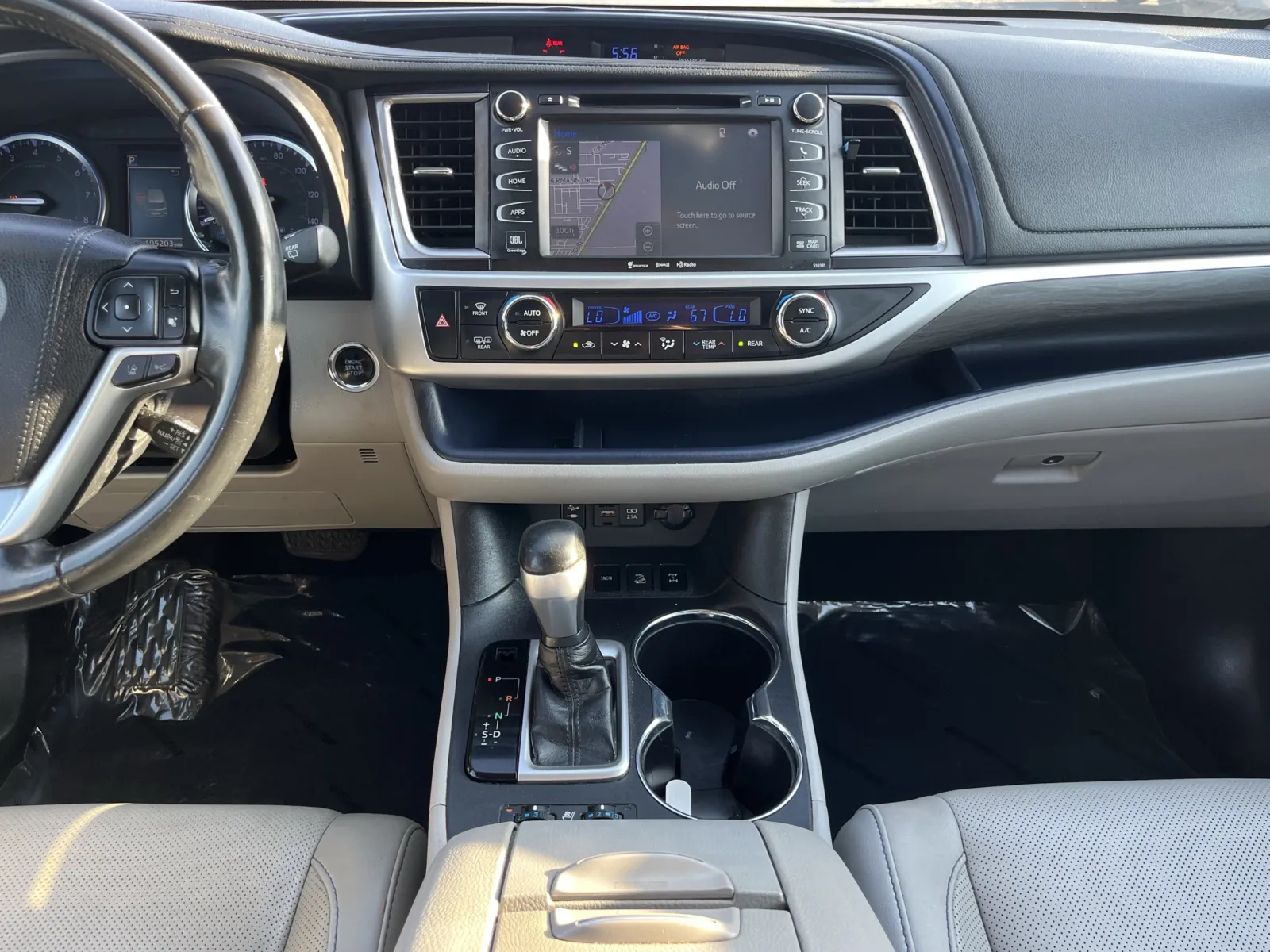 Toyota Highlander photo 22