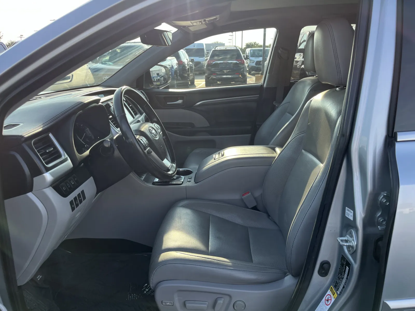 Toyota Highlander photo 26
