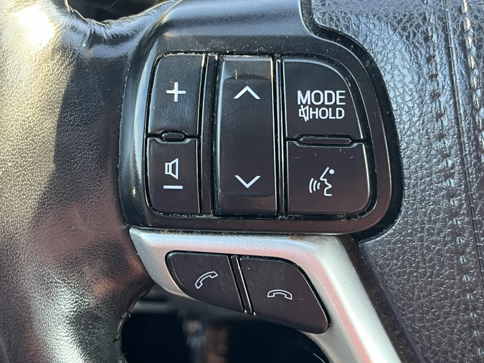 Toyota Highlander photo 17