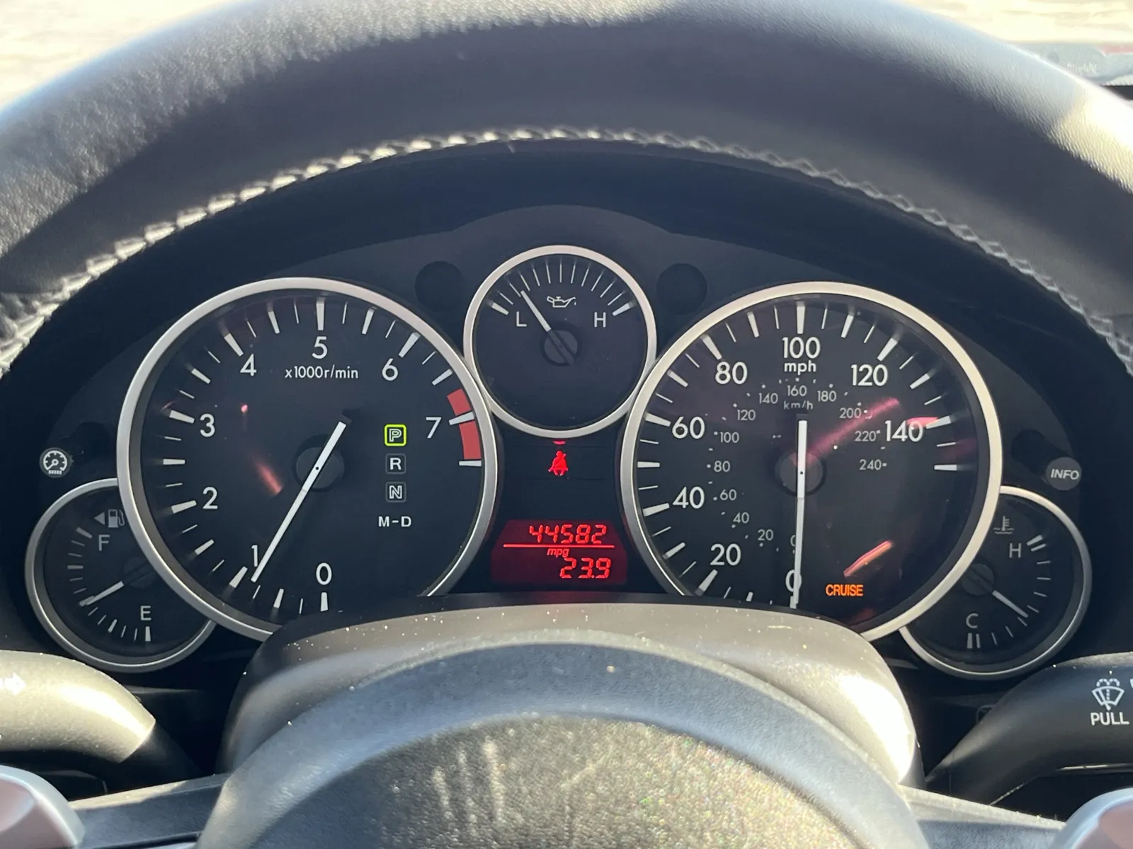 Mazda MX-5 photo 18