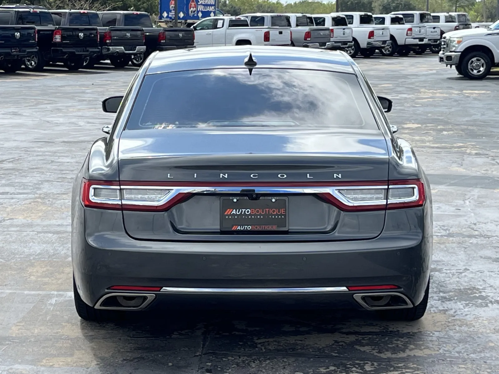 Lincoln Continental photo 7