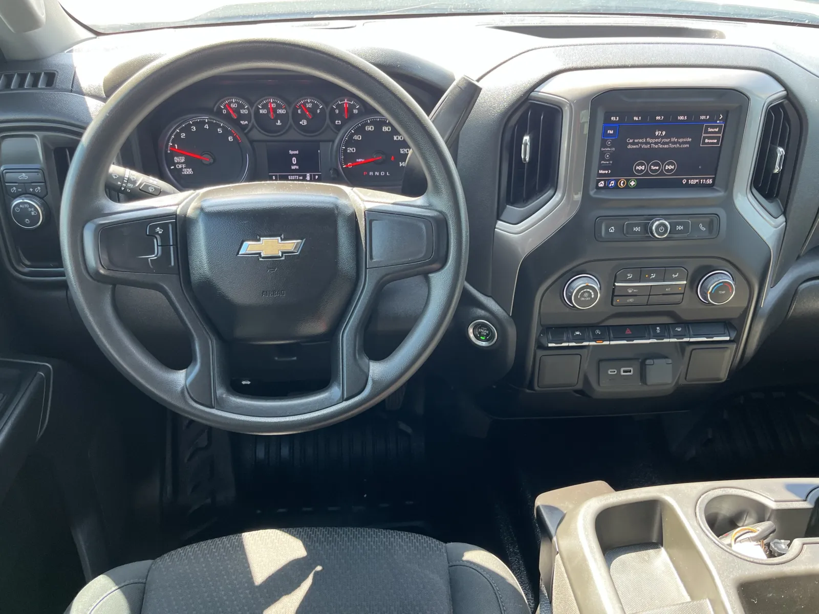 Chevrolet Silverado photo 14