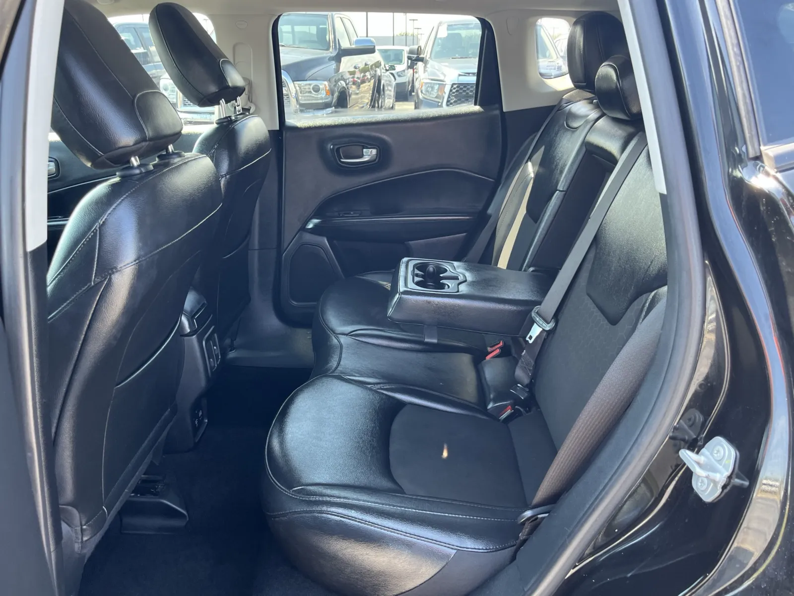 Jeep Compass photo 29
