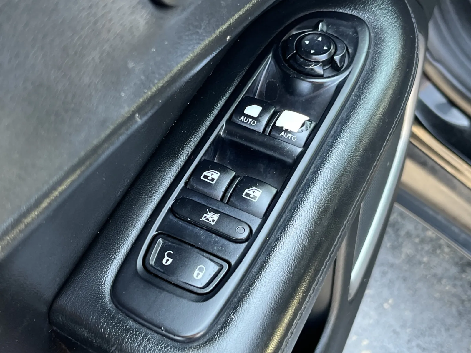 Jeep Compass photo 25