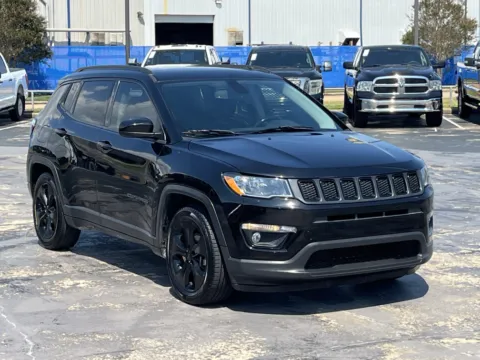 Another view of 2020 Jeep Compass Altitude for sale in Alvin, TX at Auto Boutique Texas