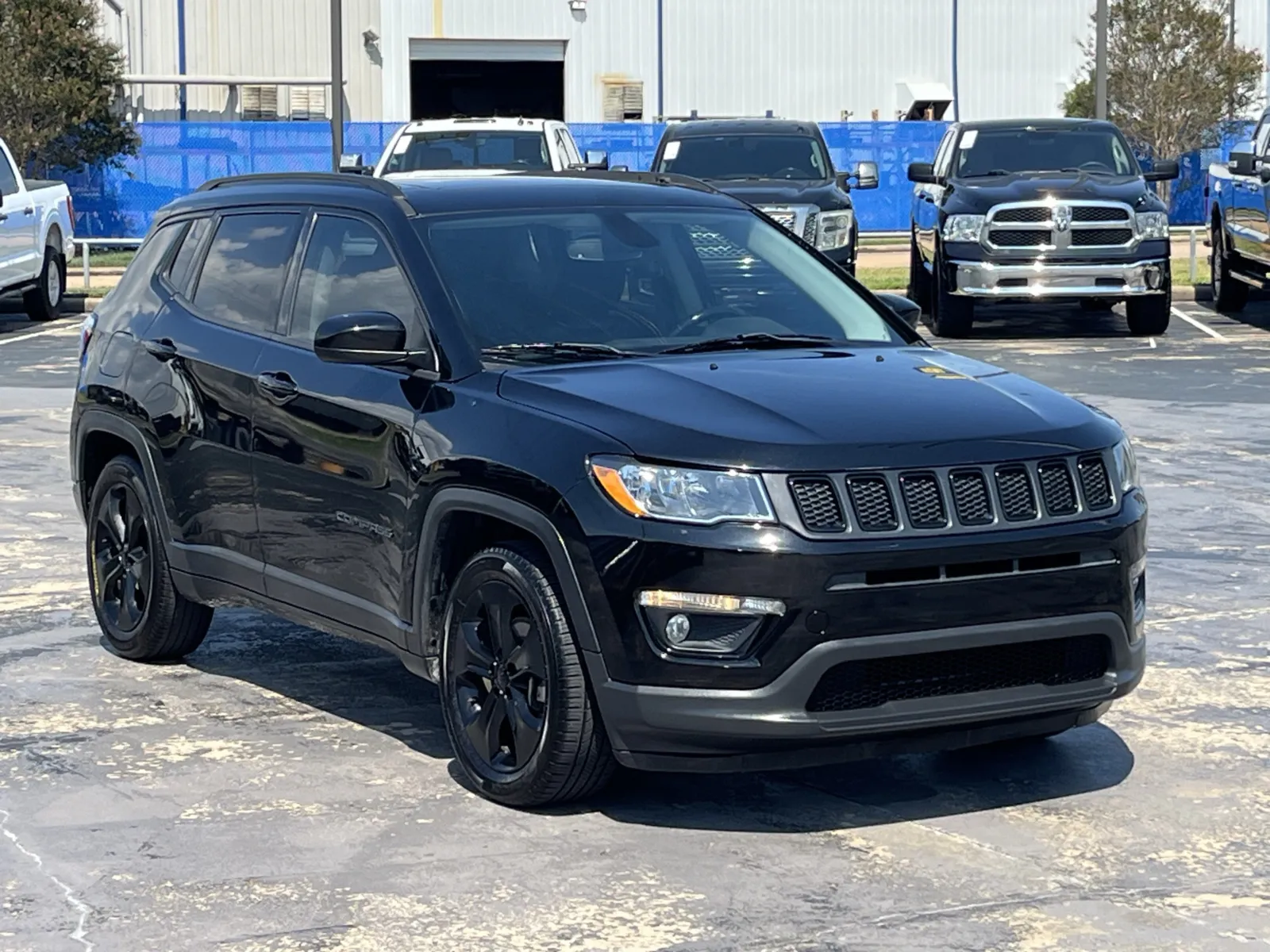 Jeep Compass photo 3