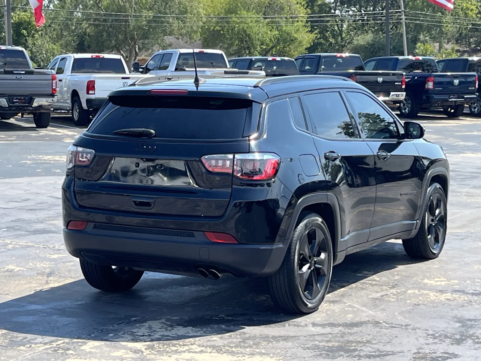 Jeep Compass photo 9