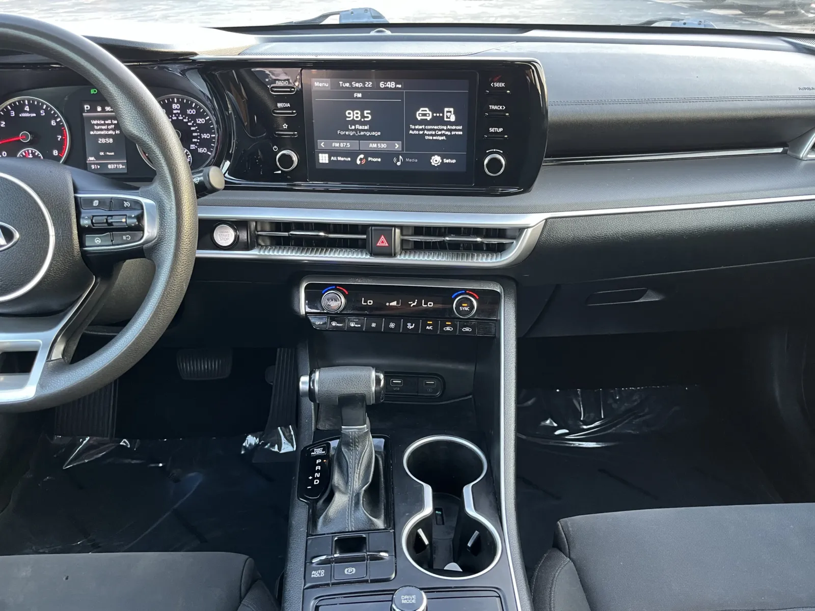 Kia K5 photo 23