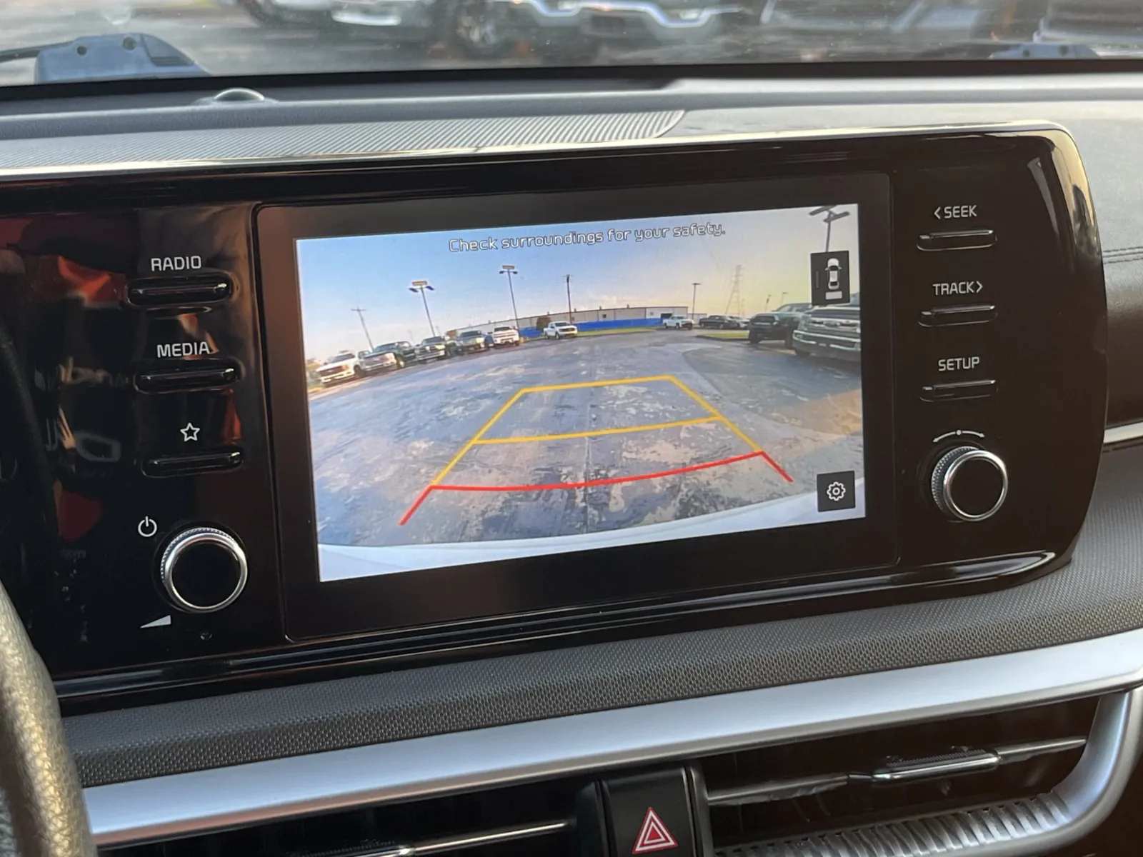 Kia K5 photo 5