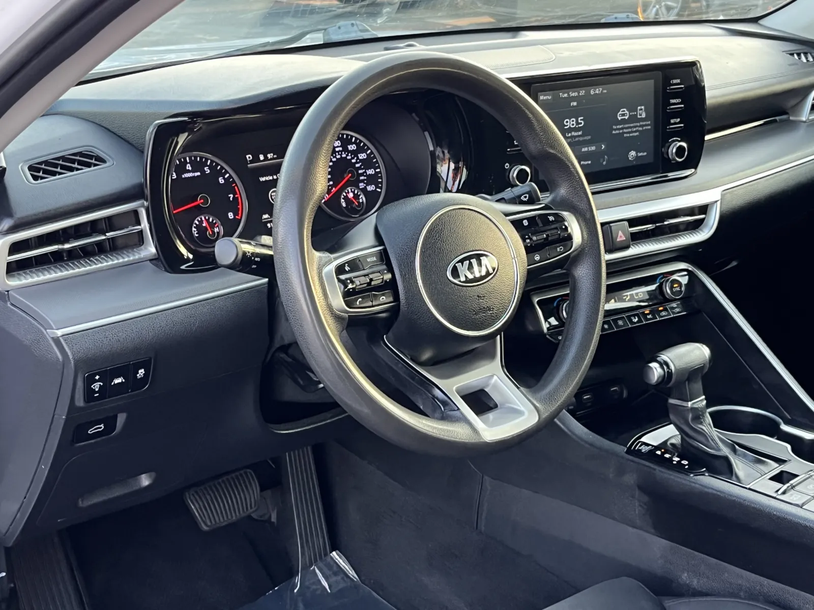 Kia K5 photo 14