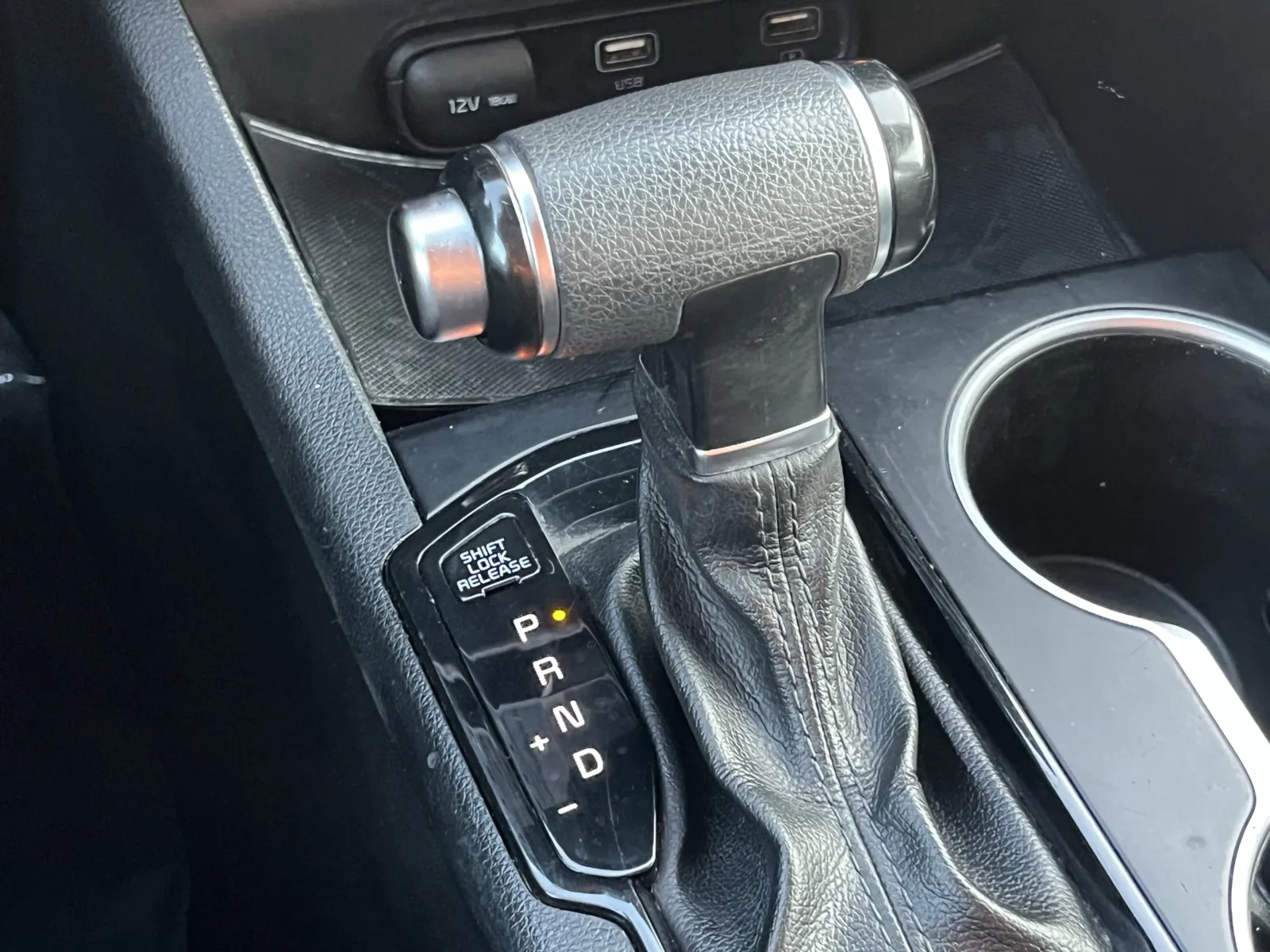 Kia K5 photo 21