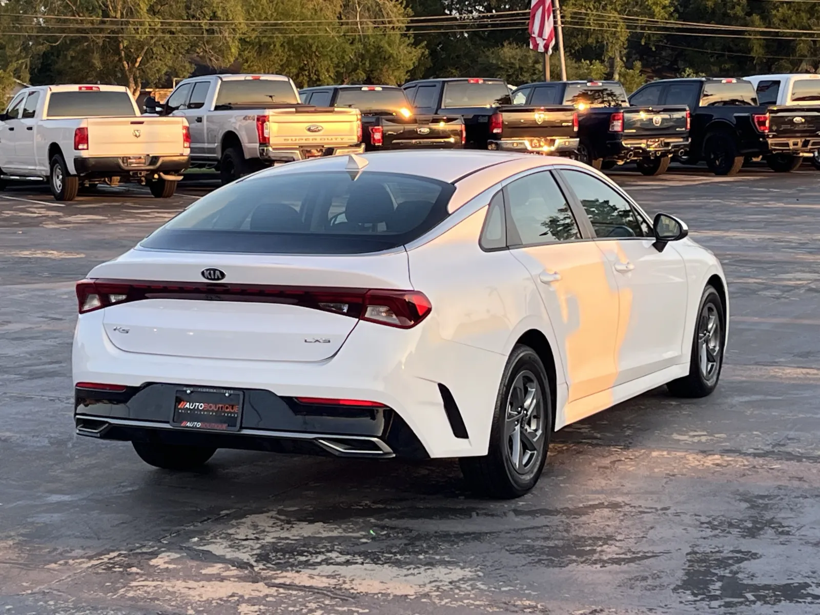 Kia K5 photo 9