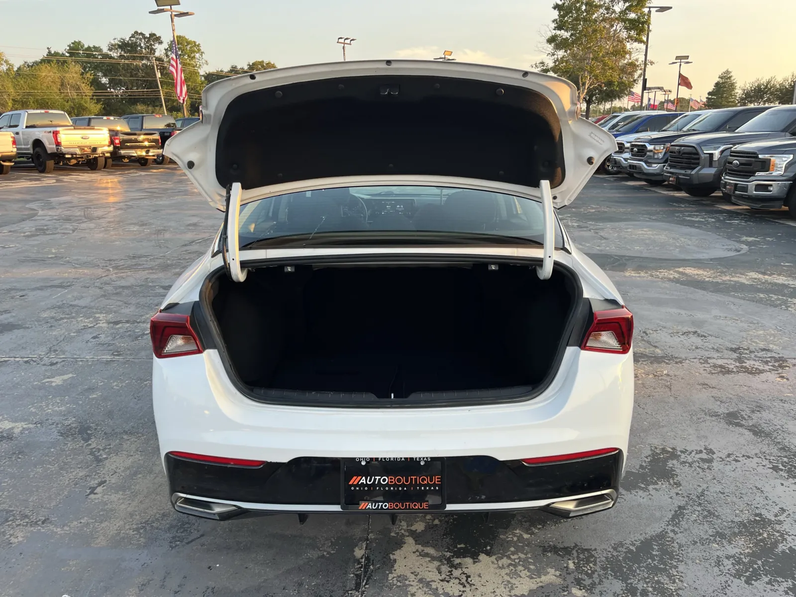 Kia K5 photo 11