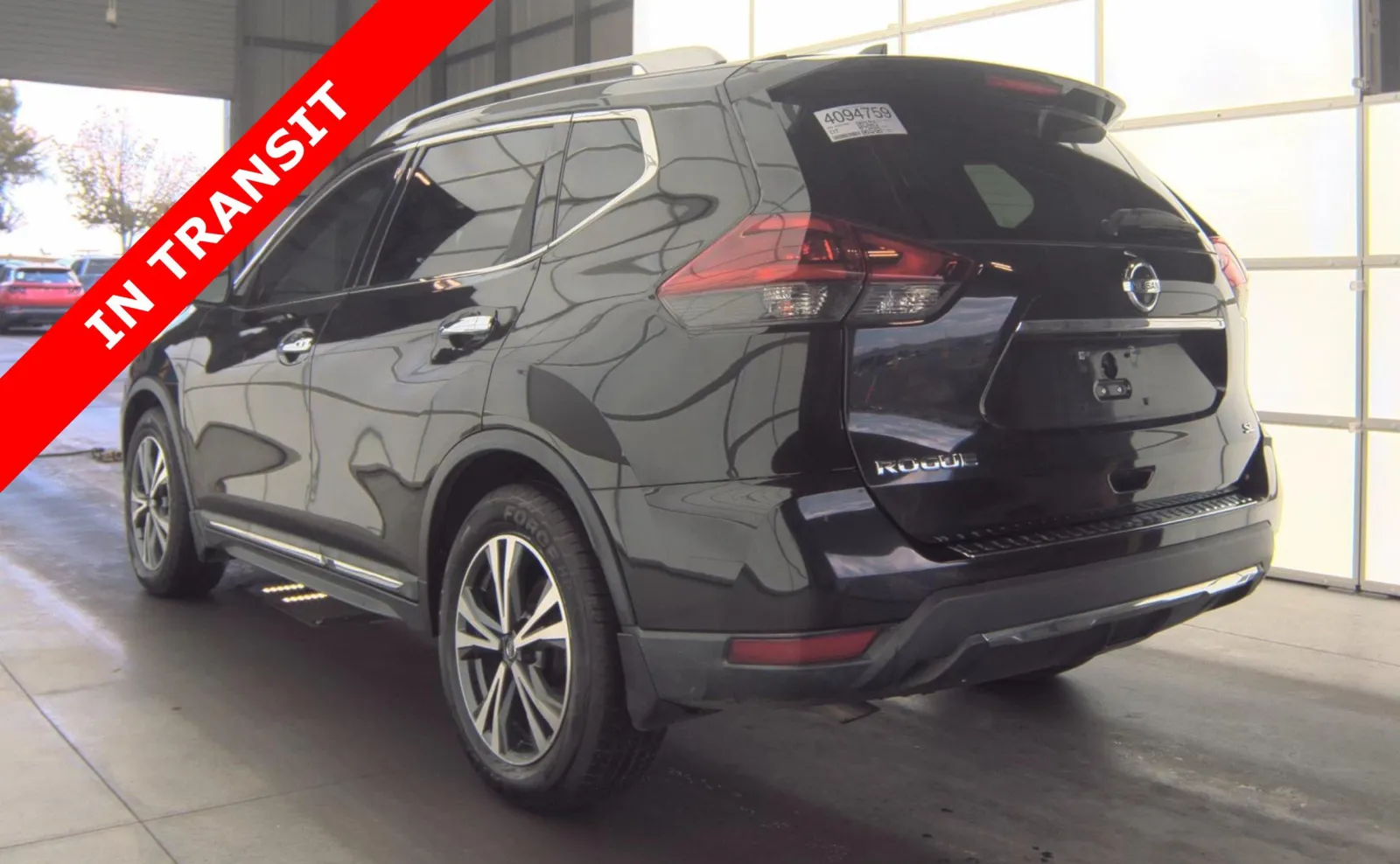 Nissan Rogue photo 5