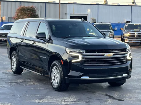 Another view of 2023 Chevrolet Suburban LT for sale in Alvin, TX at Auto Boutique Texas