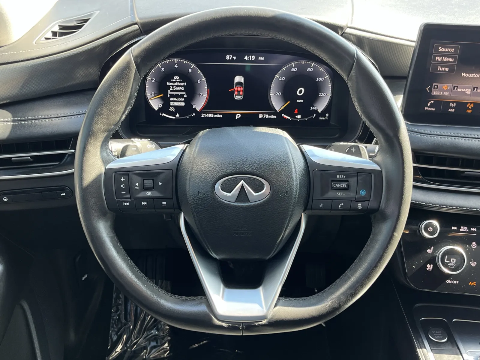 Infiniti QX60 photo 16