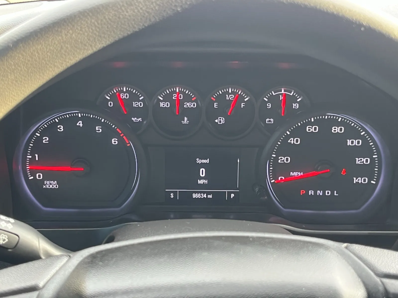 Chevrolet Silverado photo 17