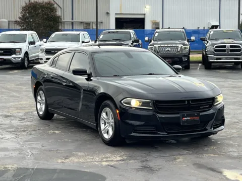 Another view of 2022 Dodge Charger SXT for sale in Alvin, TX at Auto Boutique Texas