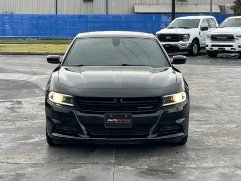 More photos of 2022 Dodge Charger SXT at Auto Boutique Texas, TX