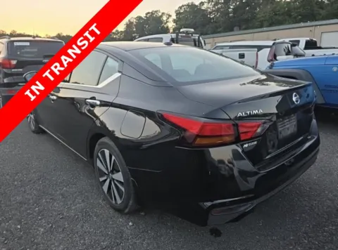 More photos of 2019 Nissan Altima 2.5 SL at Auto Boutique Texas, TX