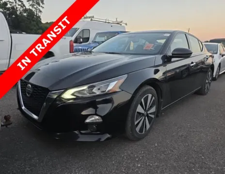 Black 2019 Nissan Altima 2.5 SL for sale in Alvin, TX