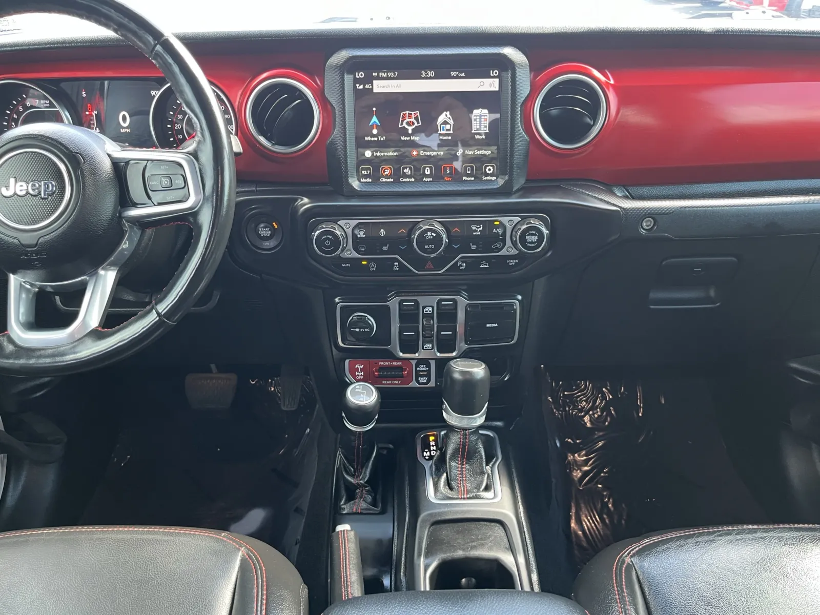 Jeep Gladiator photo 20