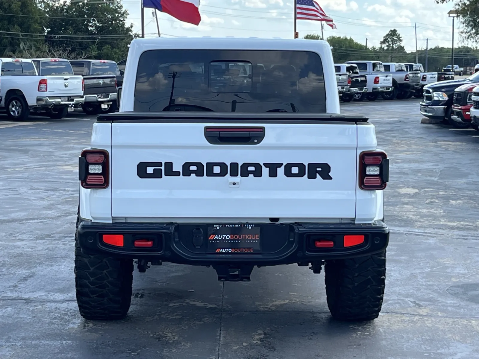 Jeep Gladiator photo 8