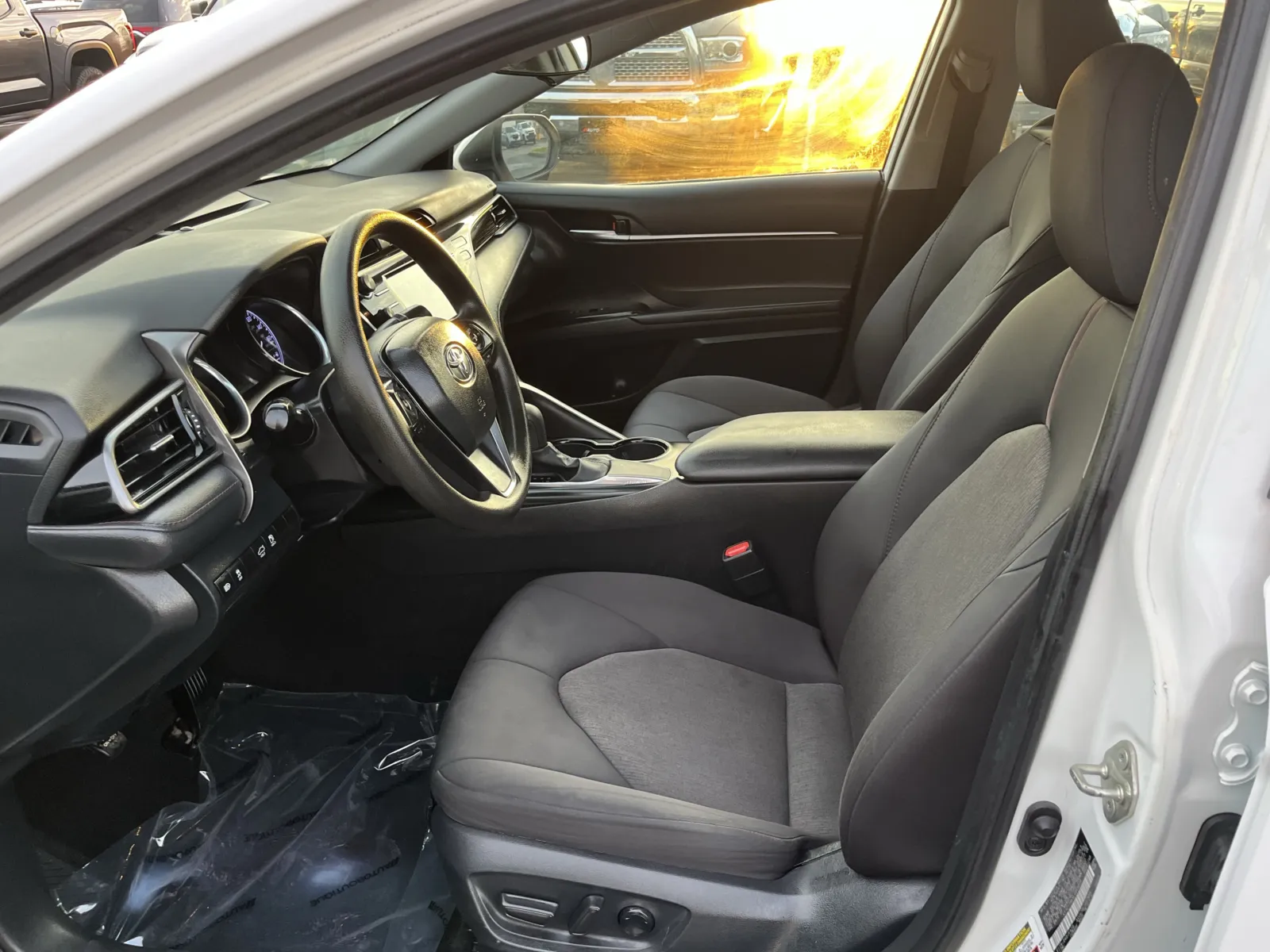 Toyota Camry photo 24
