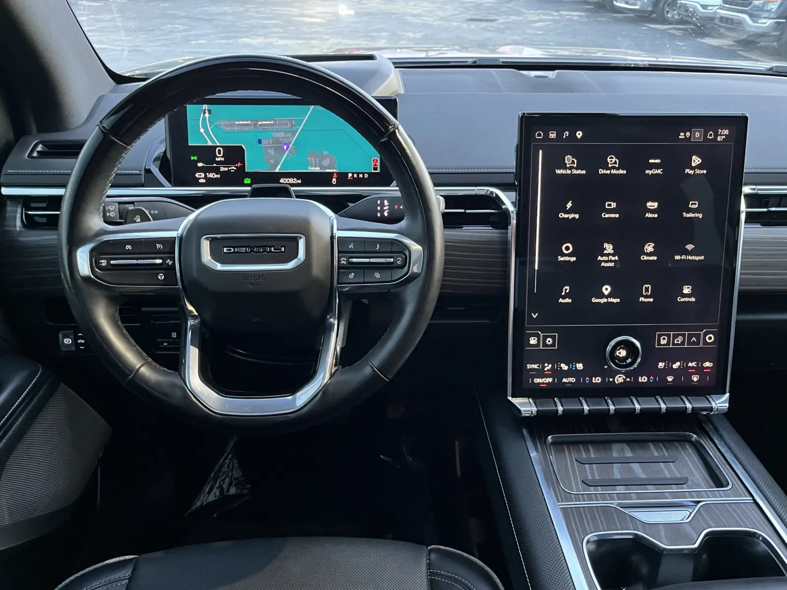 GMC Sierra photo 16
