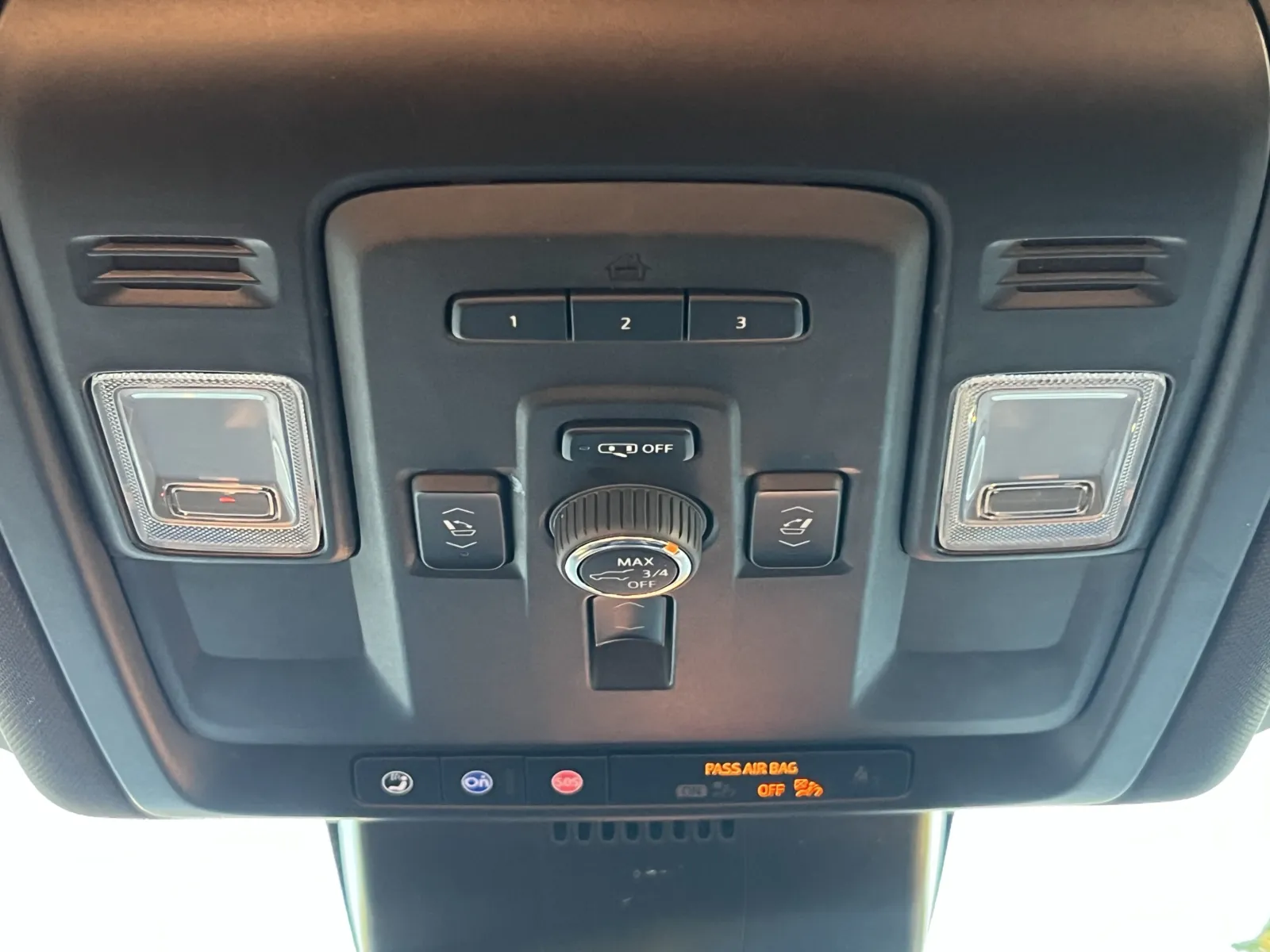 Chevrolet Suburban photo 23