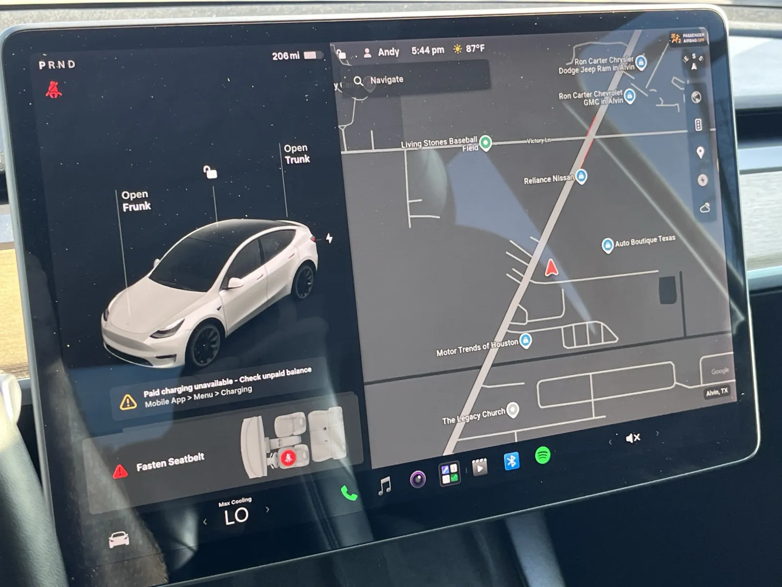 Tesla Model Y photo 6