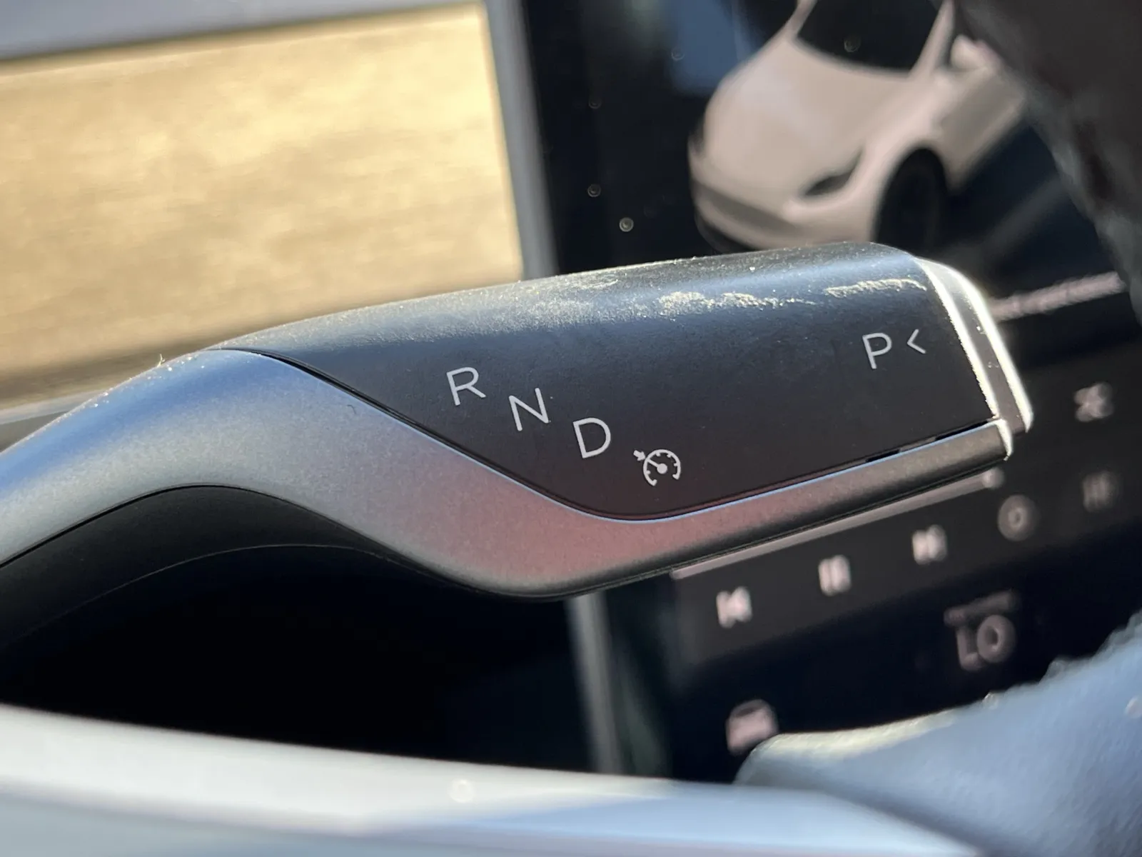 Tesla Model Y photo 20