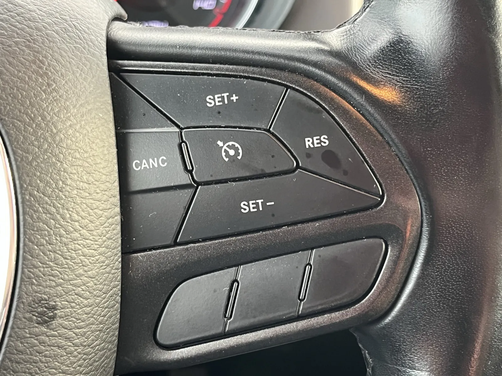 Dodge Charger photo 17