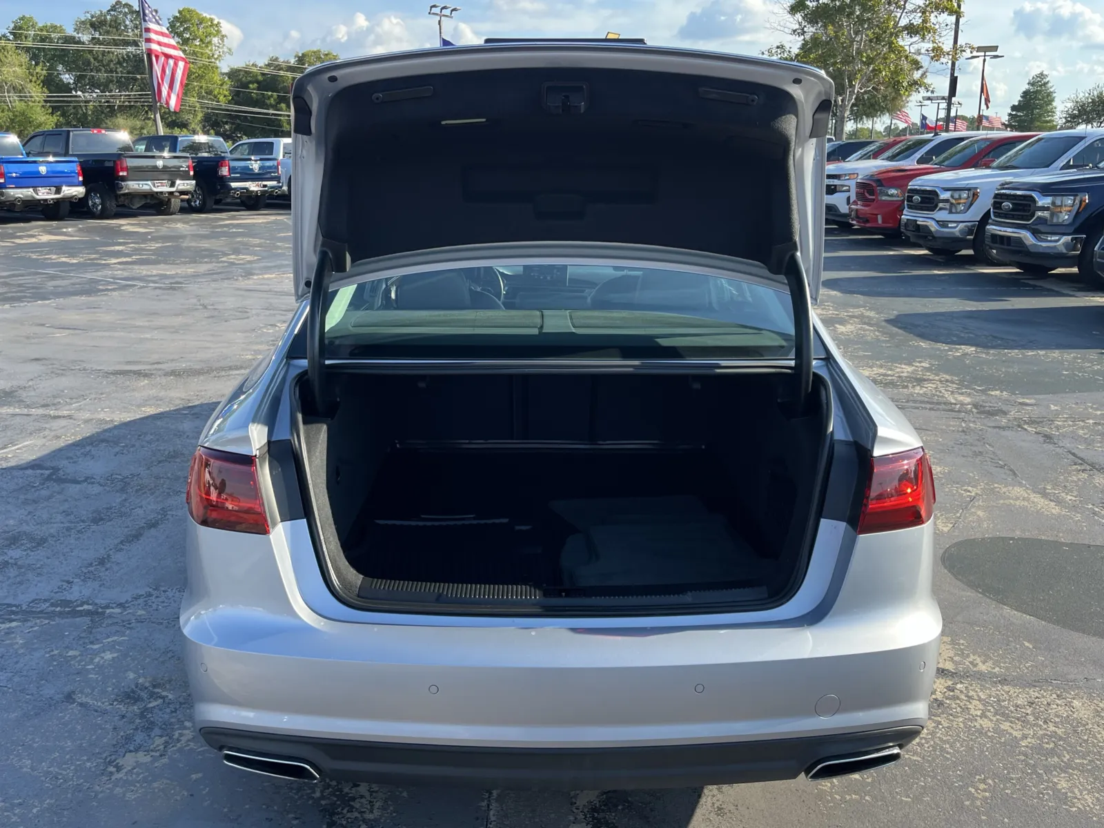 Audi A6 photo 12