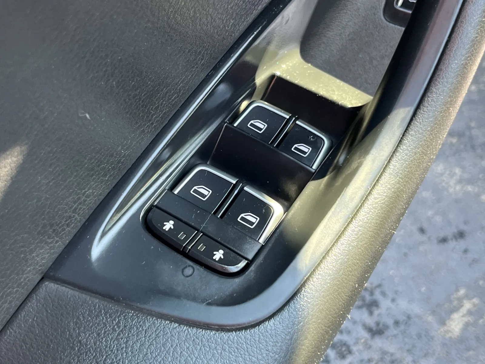 Audi A6 photo 25
