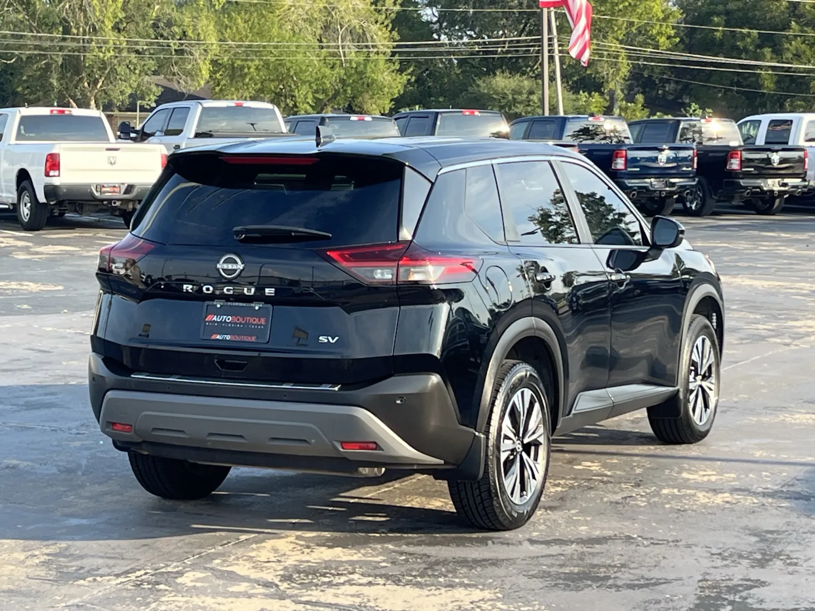 Nissan Rogue photo 8