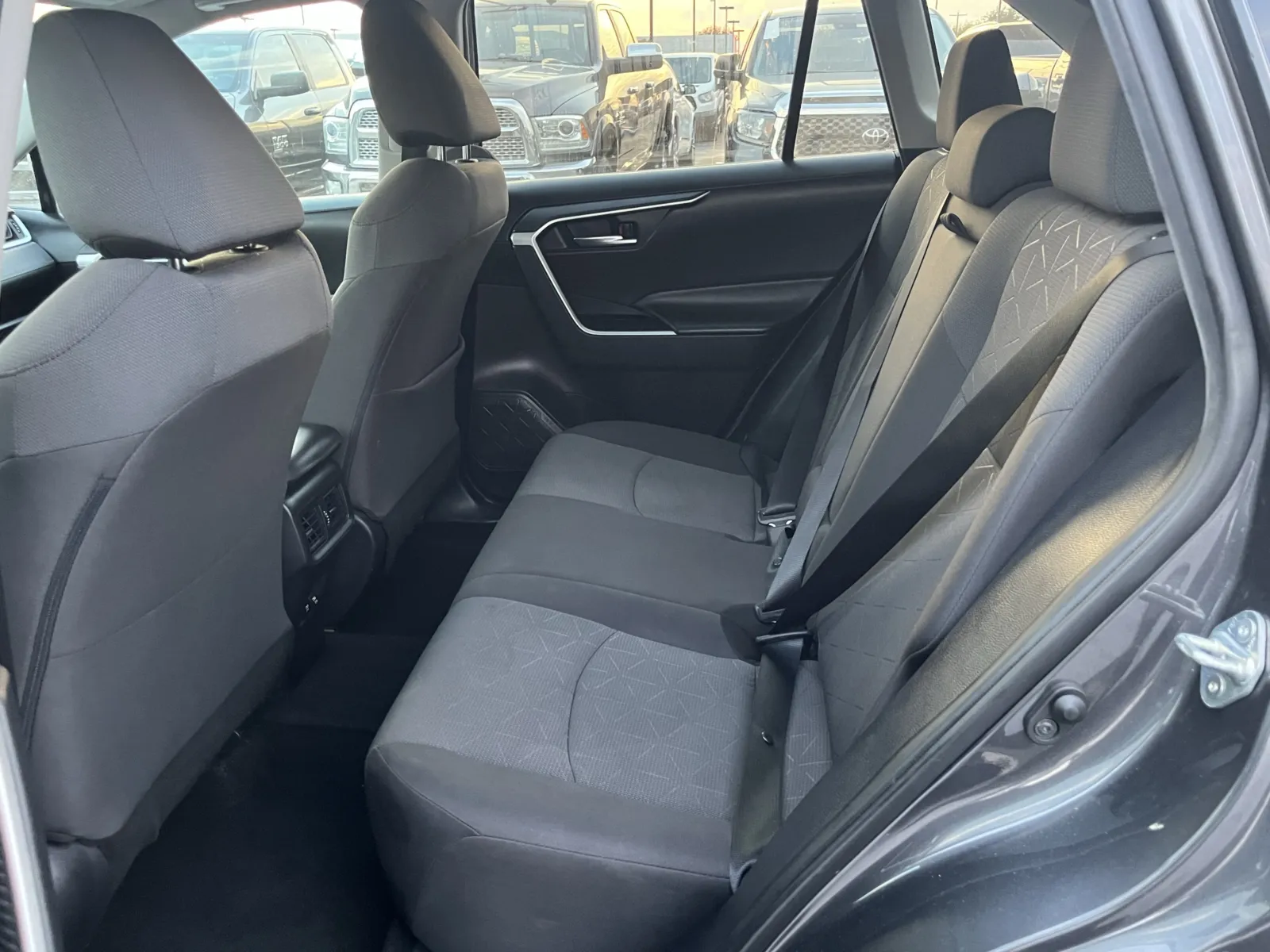 Toyota RAV4 photo 27
