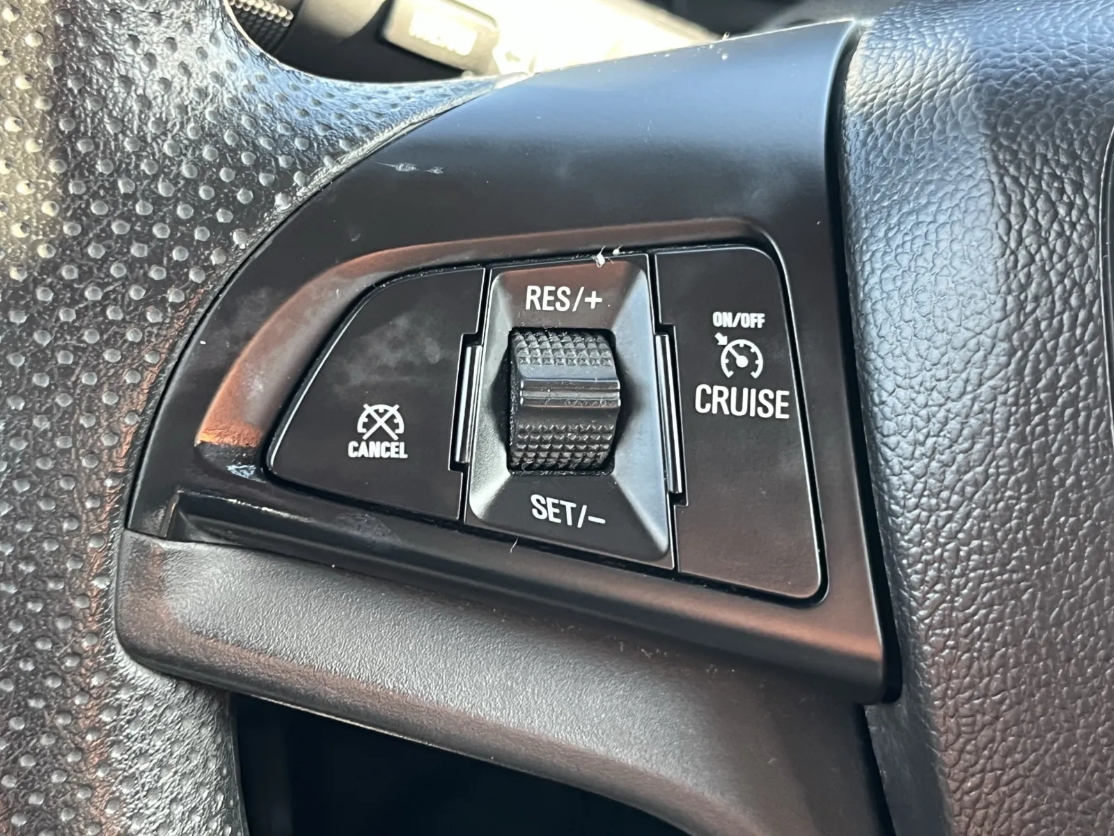 Chevrolet Trax photo 16