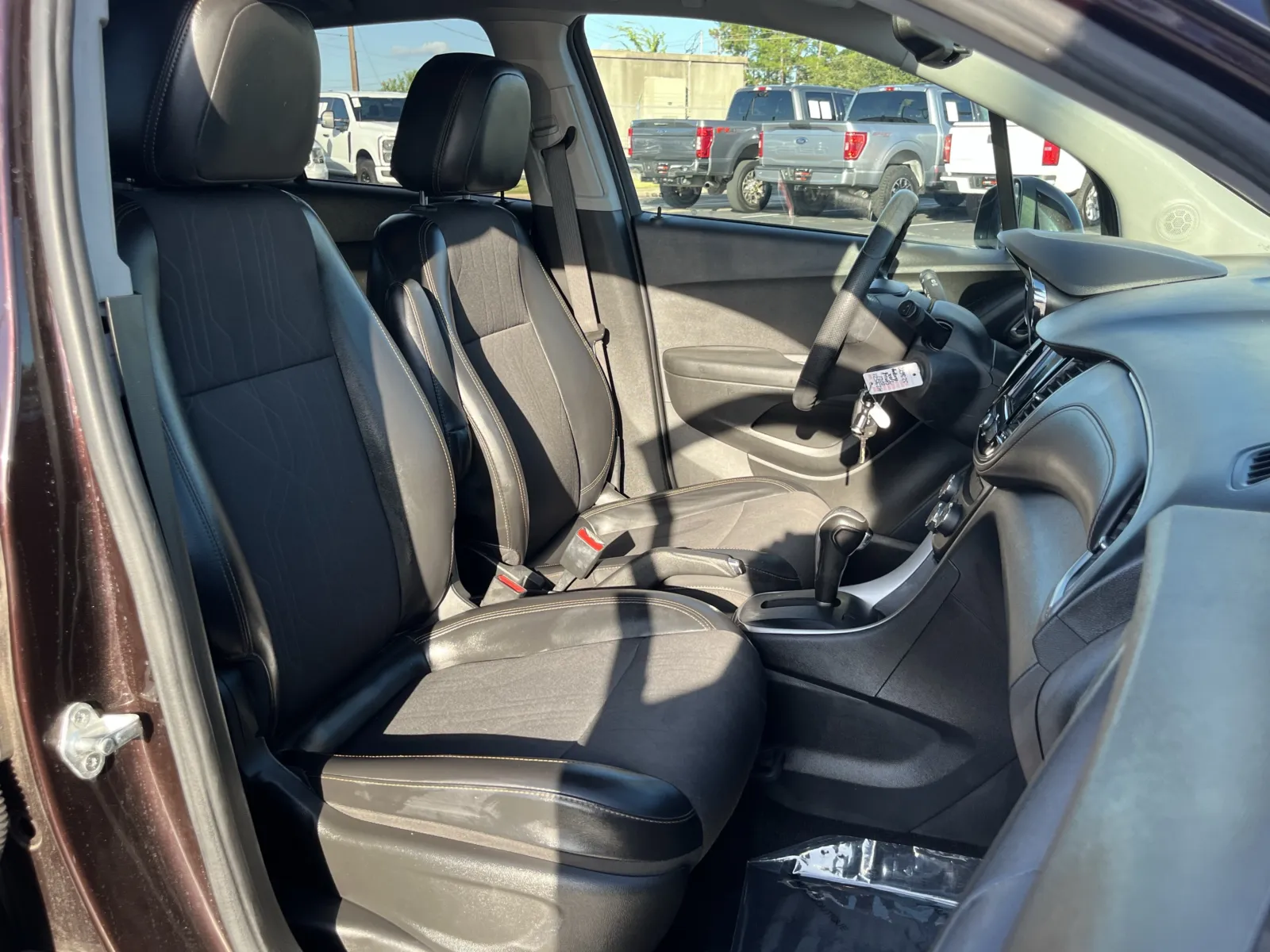 Chevrolet Trax photo 24