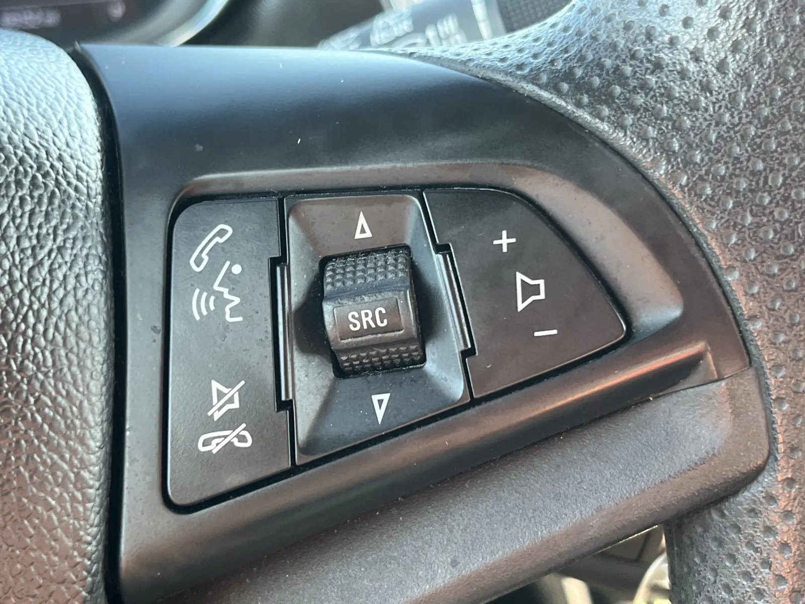Chevrolet Trax photo 17