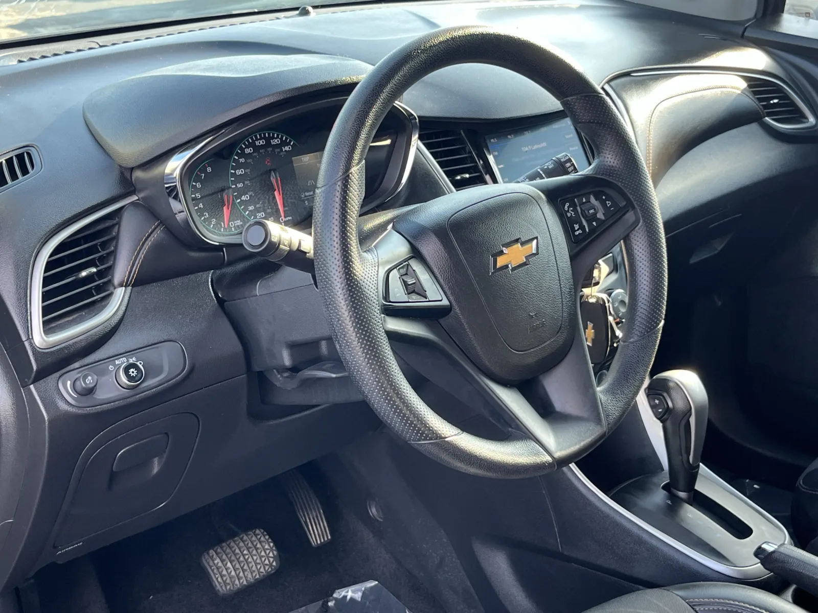 Chevrolet Trax photo 12
