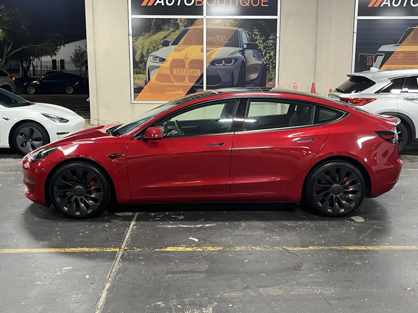 Tesla Model 3 photo 11