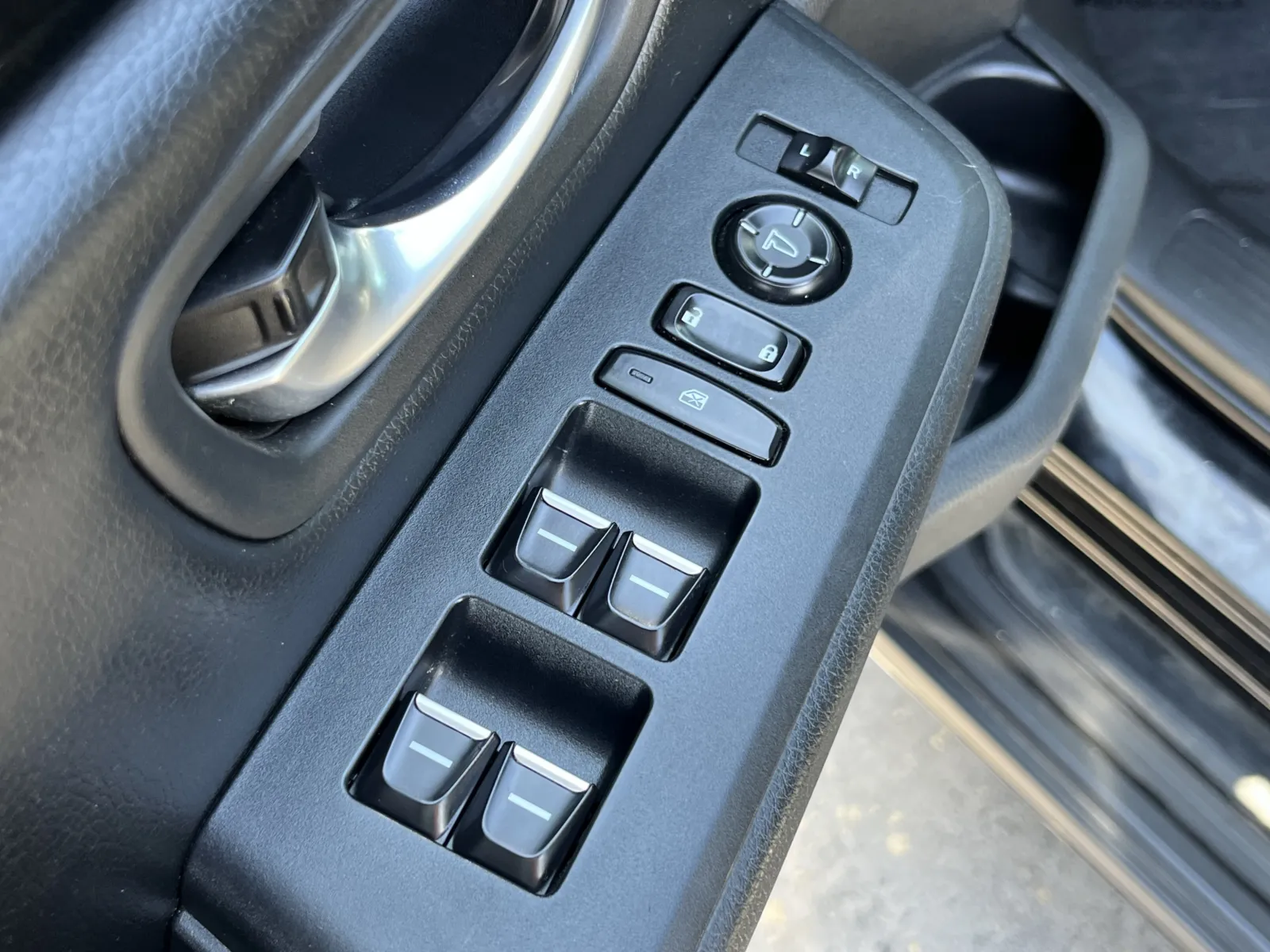 Honda Pilot photo 22