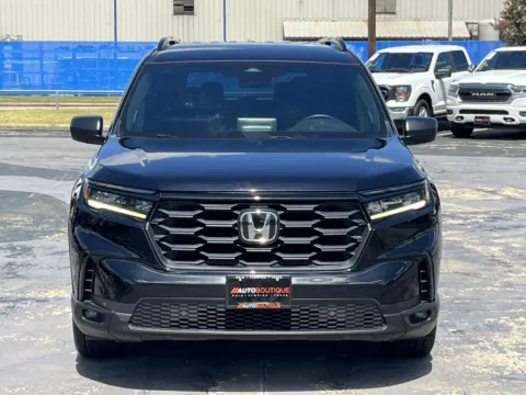 More photos of 2023 Honda Pilot Sport at Auto Boutique Texas, TX